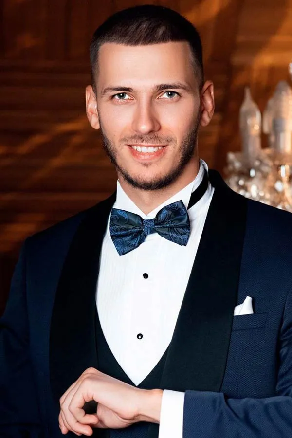 Top 30 kiểu tóc chú rể đẹp trong ngày cưới rất phổ biến năm nay - 7