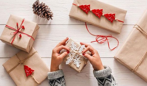 Giáng Sinh nên tặng gì cho người yêu? Top 20 quà tặng Noel cho bạn gái, bạn trai rất ý nghĩa