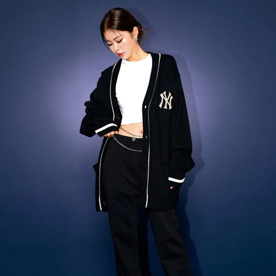 Các mẫu áo cardigan MLB Authentic cá tính trendy năm nay - 9