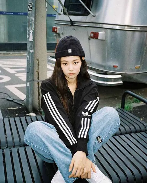 7 Cách phối đồ với mũ trùm đầu beanie chuẩn fashionista