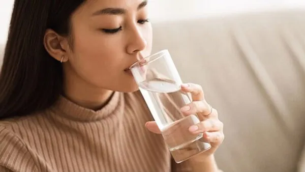 Cách chăm sóc lông mày sau phun lên màu chuẩn đẹp tự nhiên