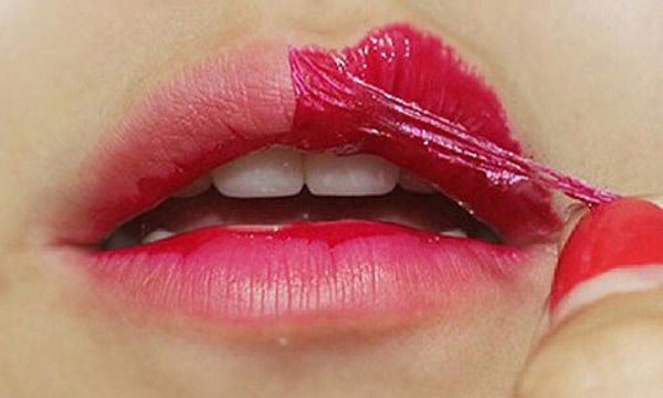 Cách chăm sóc môi sau phun xăm để lên màu đẹp, nhanh lành