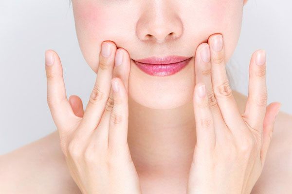 7 cách giảm nếp nhăn quanh miệng hiệu quả tại nhà