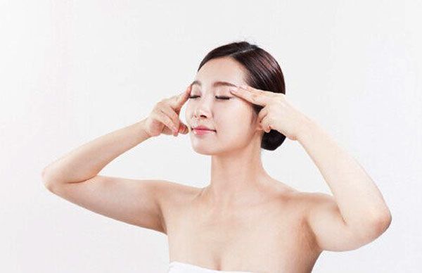 Top 9 cách làm mắt to tự nhiên không cần dao kéo ai cũng làm được