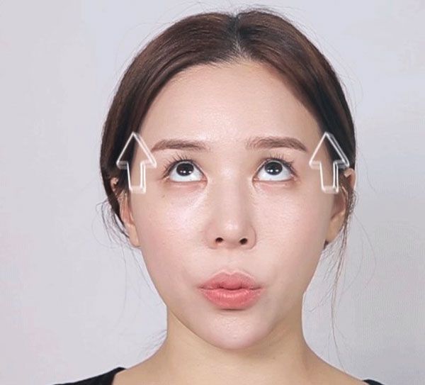 Top 9 cách làm mắt to tự nhiên không cần dao kéo ai cũng làm được