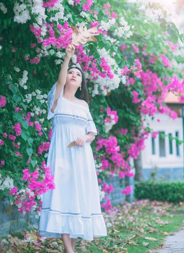 Bỏ túi 13+ cách tạo dáng chụp ảnh đứng cực xinh cho nàng