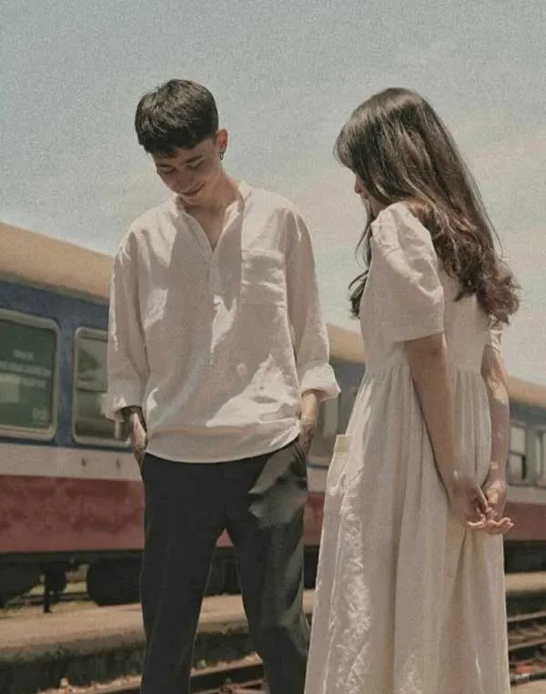 Bỏ túi 13+ cách tạo dáng chụp ảnh đứng cực xinh cho nàng