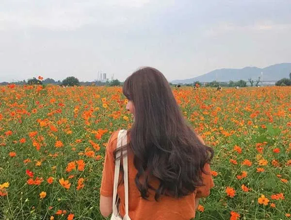 Bỏ túi 13+ cách tạo dáng chụp ảnh đứng cực xinh cho nàng