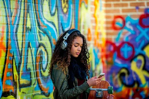 Gen Z là gì? Đặc điểm thế hệ Gen Z mới đầy tài năng