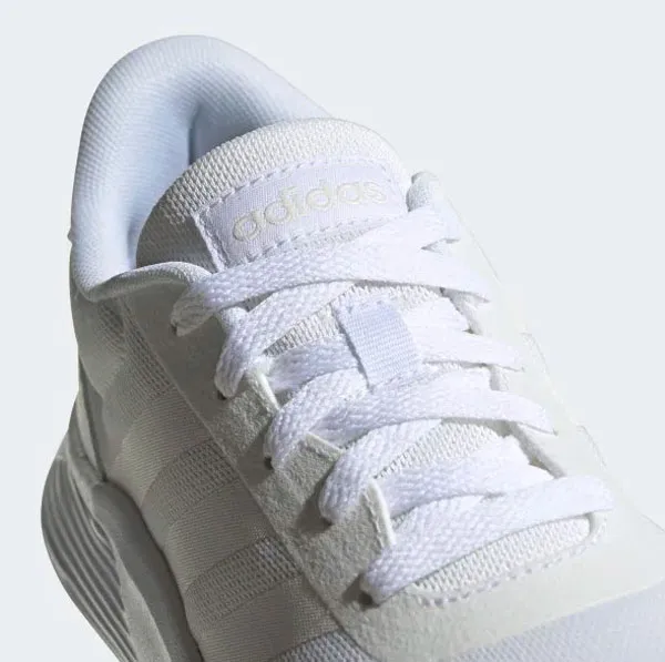 Top 8 đôi giày Adidas Lite Racer đi nhẹ êm được yêu rất thích