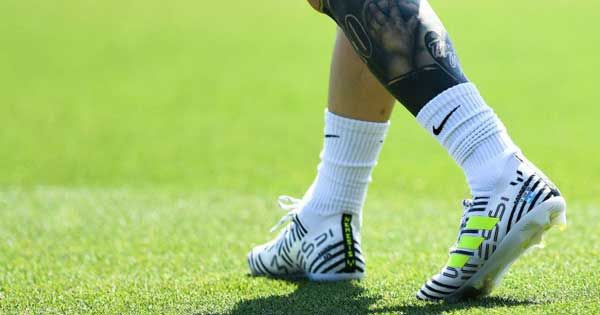 Top 12 mẫu giày đá bóng Adidas chính hãng chất lượng tốt hiện nay