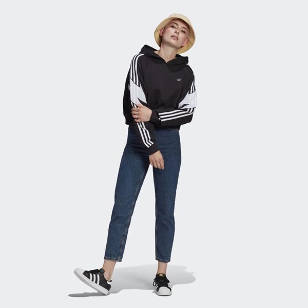 23 mẫu áo hoodie Adidas thời trang kinh điển bạn không thể bỏ qua