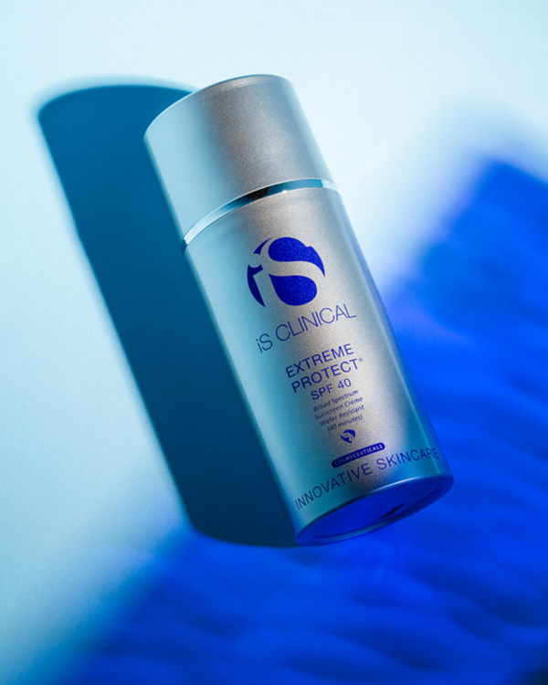 Kem Chống Nắng Dưỡng Da Tươi Trẻ iS Clinical Extreme Protect SPF40 Translucent 100g - Kem chống nắng - Vua Hàng Hiệu