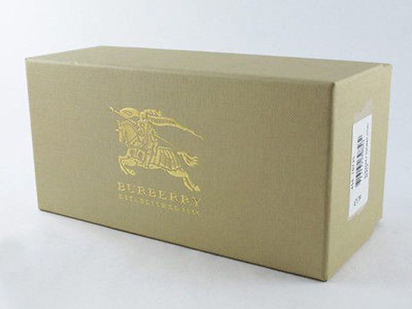 Top 18 mẫu mắt kính Burberry chính hãng cực sang hợp với mọi gương mặt