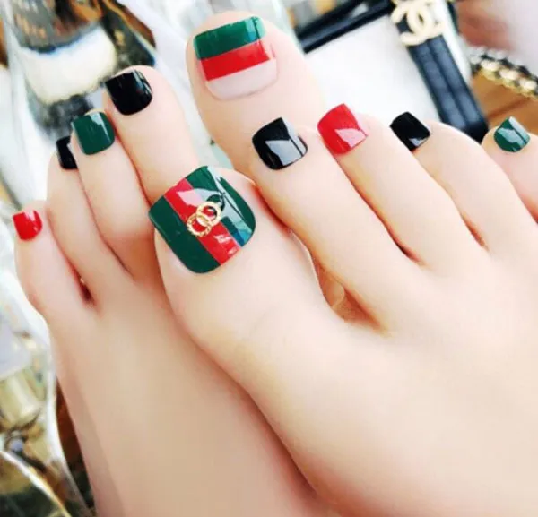Top 21+ mẫu móng chân đẹp nhẹ nhàng dẫn đầu xu hướng 2025