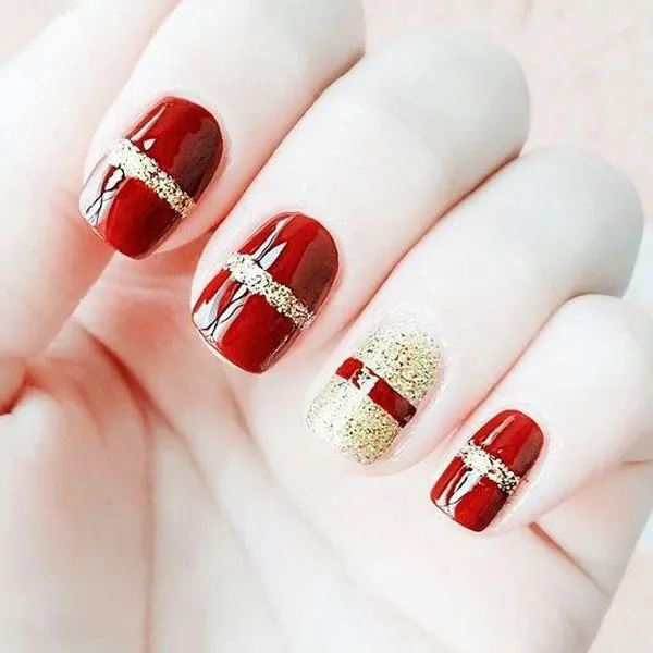 Gợi ý 17+ Mẫu móng tay đẹp chơi Tết 2025 vừa đẹp vừa sang