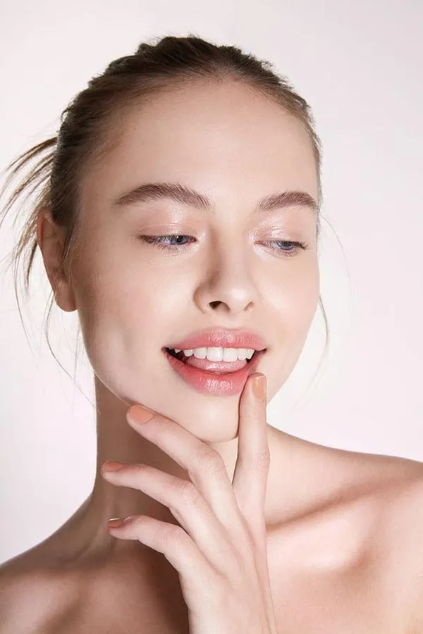 Miếng dán trắng răng có tốt không? Top 5 miếng dán trắng răng bán chạy