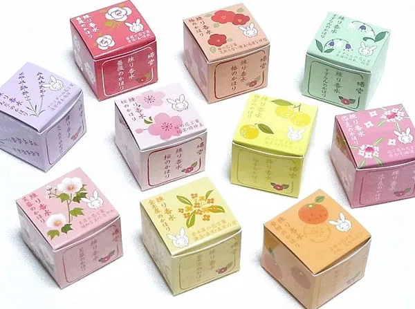 Nước hoa khô là gì? Top 9 nước hoa khô thơm lâu được yêu rất thích