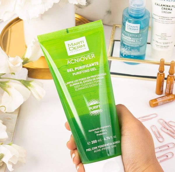 Gợi ý 10 sữa rửa mặt kiềm dầu nhờn hiệu quả và tốt cho da 15