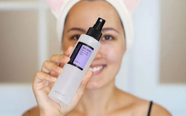 Review 10 toner AHA/BHA được nhiều khách hàng yêu thích để da sạch mụn ẩn, căng bóng