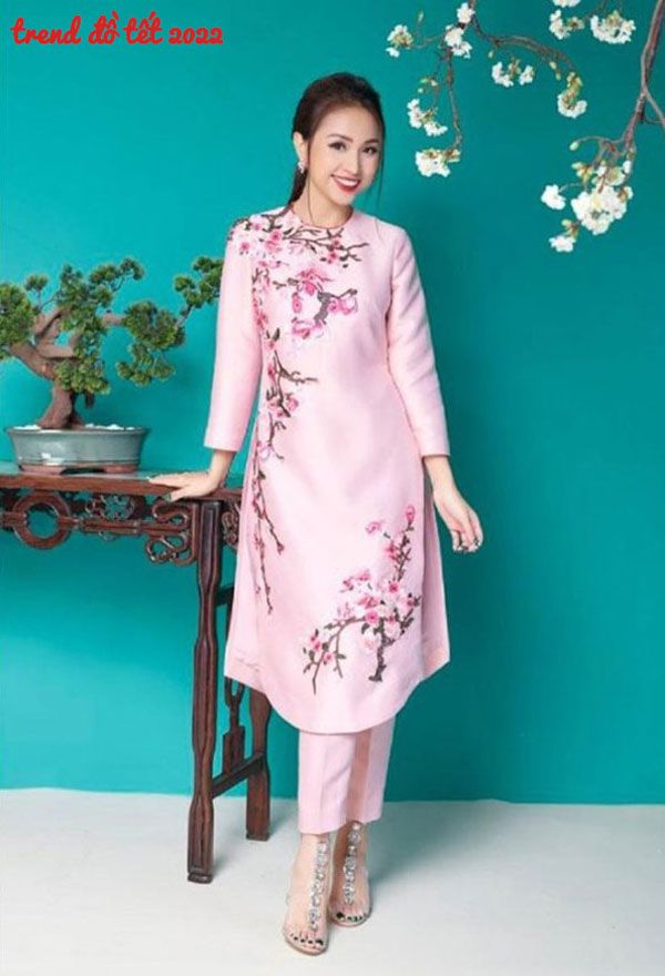 Top xu hướng thời trang Tết 2025 cho nàng tự tin du xuân, dạo phố