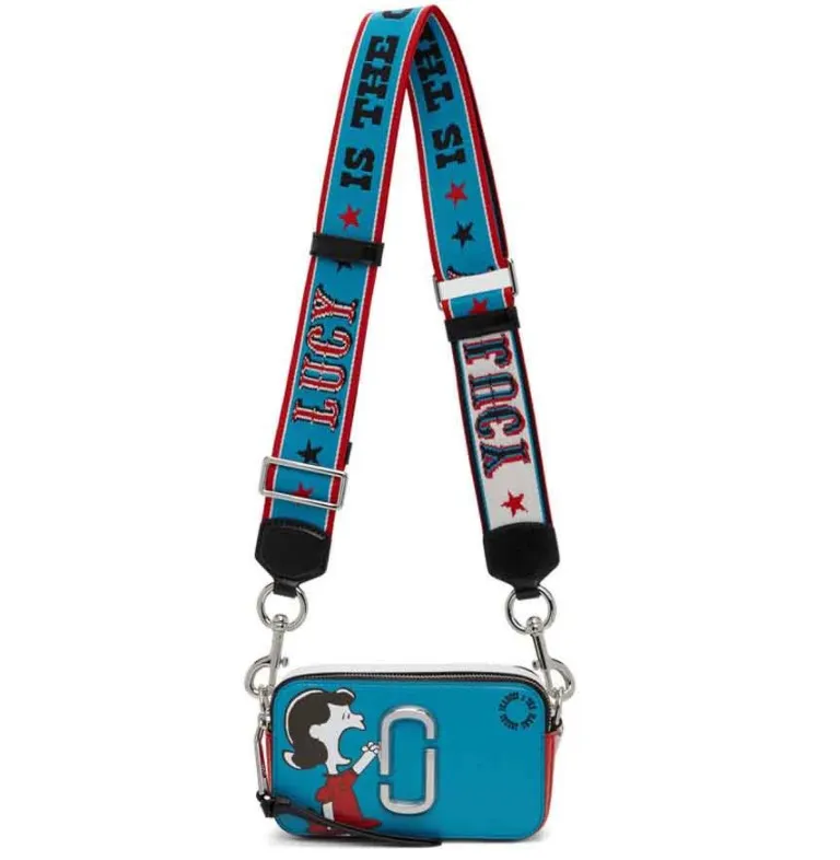 Top 10 túi đeo chéo nữ cá tính được yêu rất thích hiện nay 4