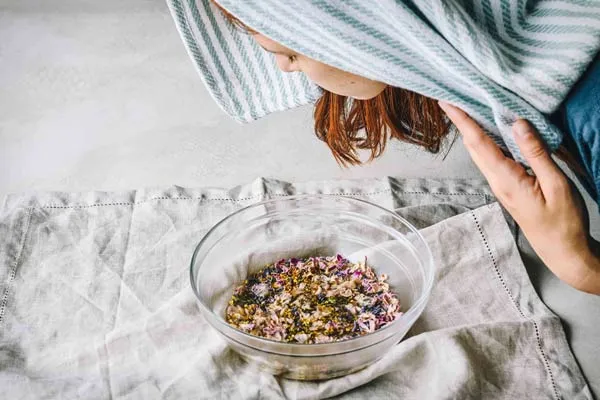 Hướng dẫn 3 cách xông hơi mặt hỗ trợ làm sạch mụn làm sạch da tại nhà - 8