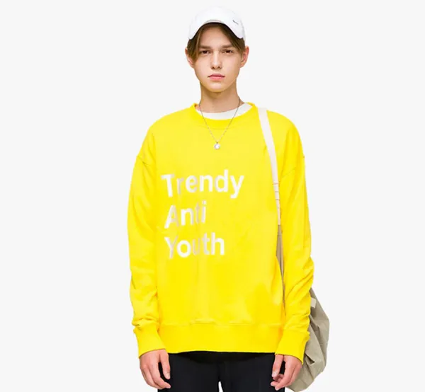 Áo sweater là gì? Top 9 mẫu áo sweater nam mẫu trendy năm 2025