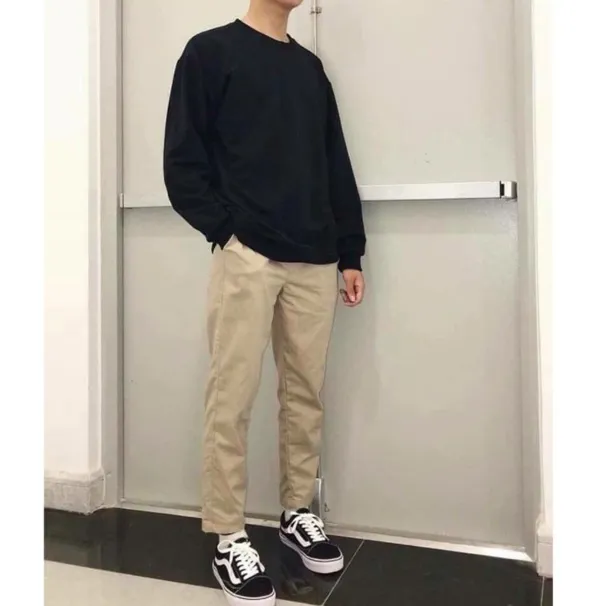 Áo sweater là gì? Top 9 mẫu áo sweater nam mẫu trendy năm 2025