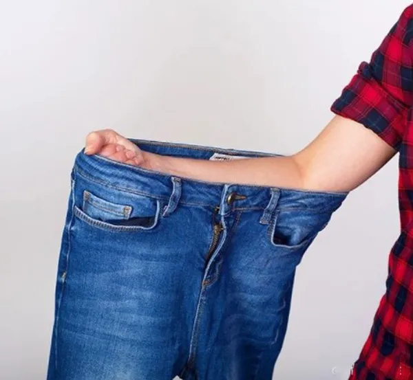 Cách chọn quần Jean nam uy tín theo bảng size và số đo