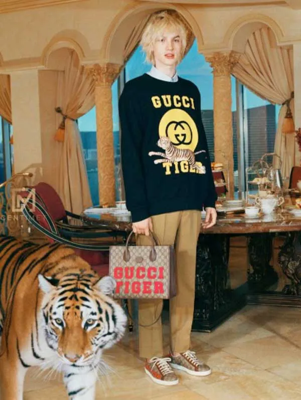 Top 11 sản phẩm trong bộ sưu tập biểu tượng hổ của Gucci trendy 2025 - 1