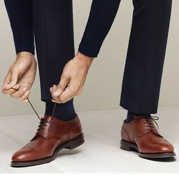 Giày Oxford là gì? Hướng dẫn phối đồ với giày Oxford nam sang trọng