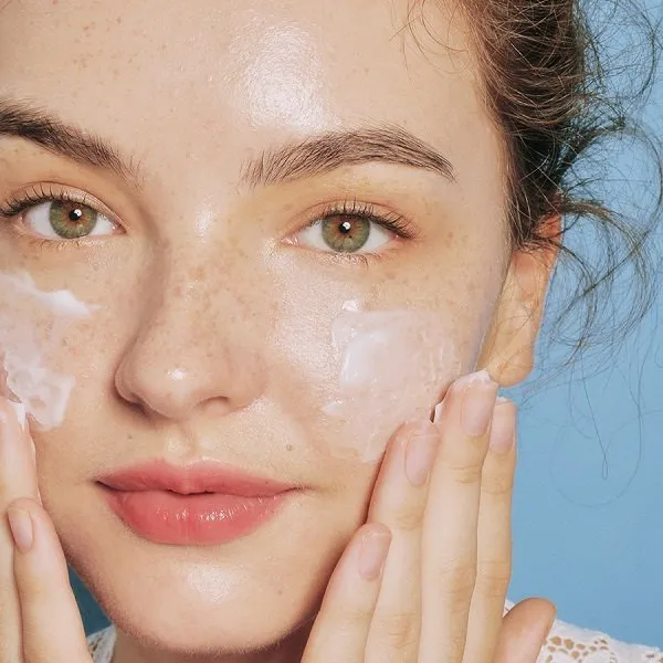 Review 15 loại kem dưỡng ẩm tái tạo da được nhiều khách hàng yêu thích - 1