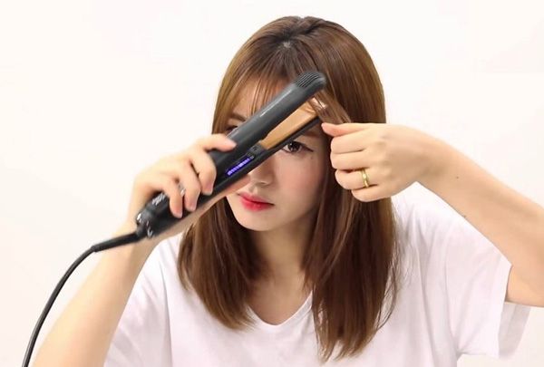 25 kiểu tóc mái bay hợp mọi khuôn mặt “hack tuổi” cực đỉnh