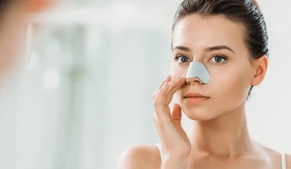 12 Miếng dán lột mụn đầu đen se khít lỗ chân lông ở mũi chất lượng tốt