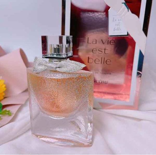 Nước hoa Lancome la Vie Est Belle có mấy loại? Review mùi hương rất thơm