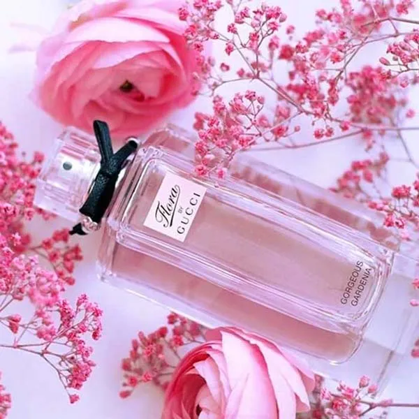 Top 9 chai nước hoa mùi hoa sứ rất thơm cho phái nữ