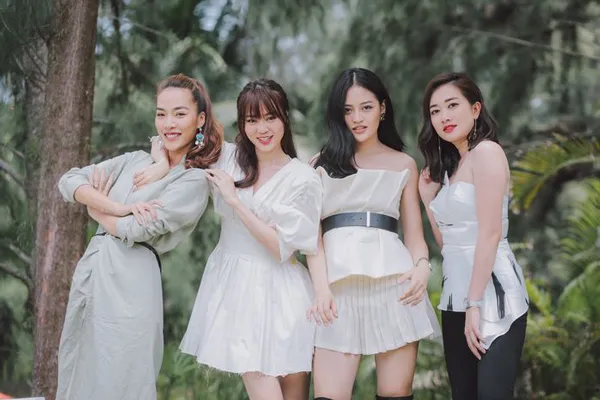 Valentine là ngày gì? 10 quà tặng Valentine cho bạn trai thích mê chữ ê kéo dài