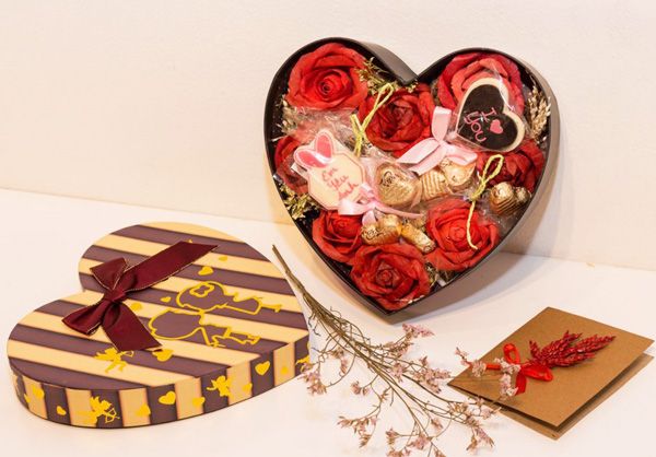 Top 11 mẫu đồng hồ làm quà valentine cho bạn trai bộ đội ý nghĩa 13