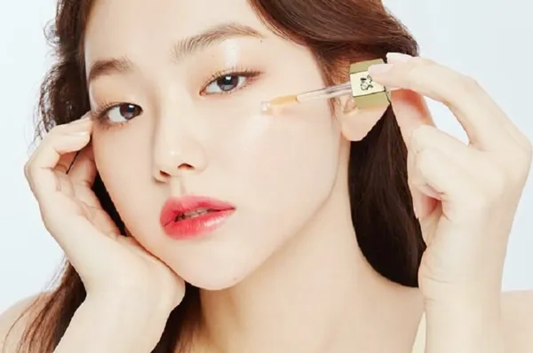 Top 11 serum hỗ trợ làm sạch mụn cho tuổi dậy thì hiệu quả tốc độ vượt trội hiện nay 2