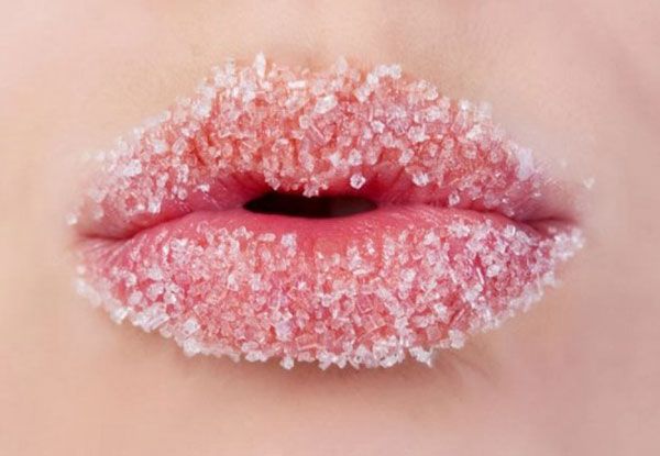 Top 10 cách tẩy tế bào chết môi căng bóng tại nhà