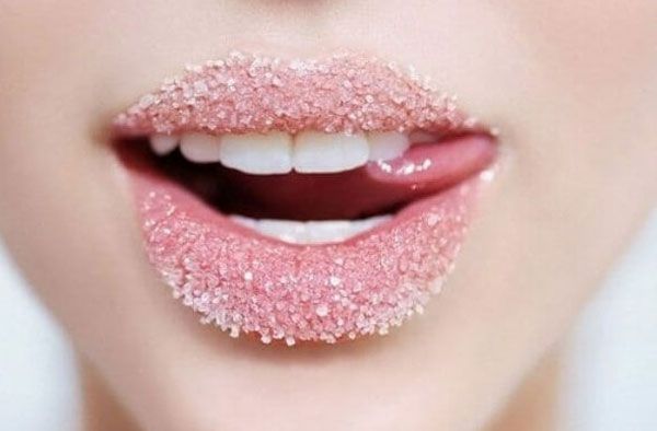 Top 10 cách tẩy tế bào chết môi căng bóng tại nhà