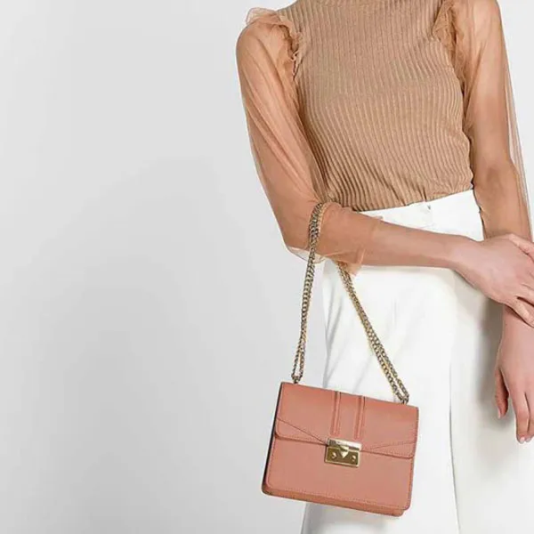 Top 10 túi xách Charles & Keith dây xích được yêu rất thích
