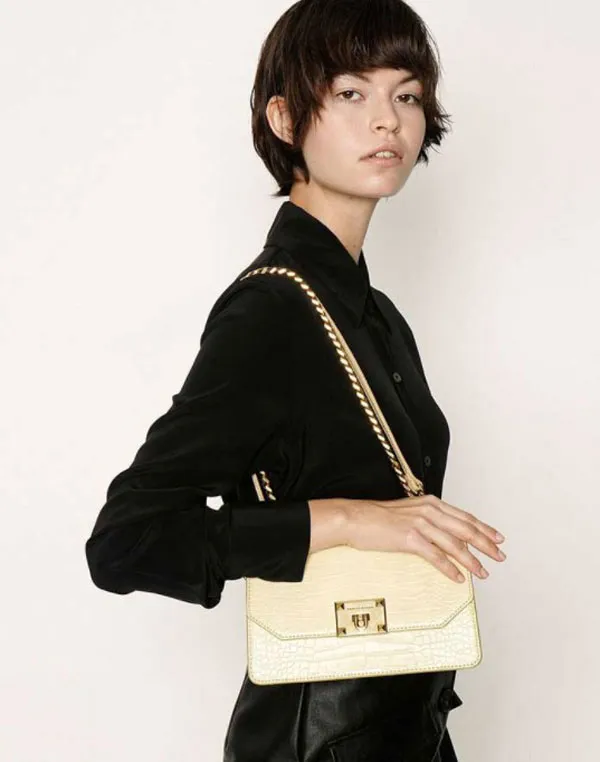 Top 10 túi xách Charles & Keith dây xích được yêu rất thích