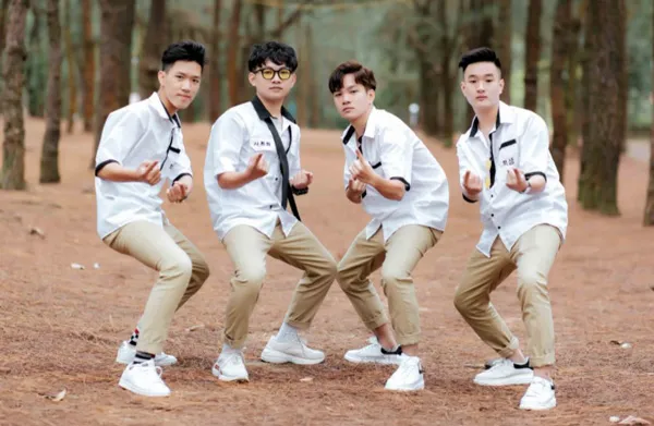 Top 13+ cách tạo dáng chụp ảnh cho nam cực ngầu cho mọi hoàn cảnh
