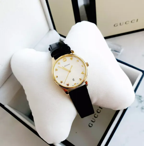 Top 10 mẫu đồng hồ Gucci nữ mặt tròn sang chảnh 2025