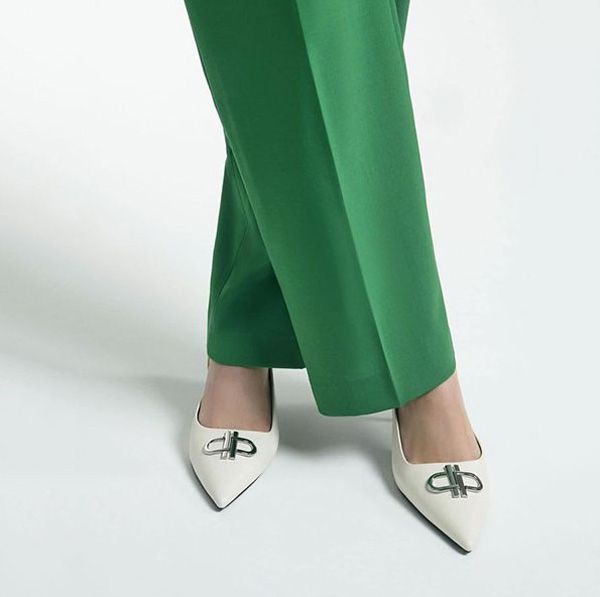 Top 12 đôi giày cao gót mũi nhọn hàng hiệu đáng mua hiện nay 5