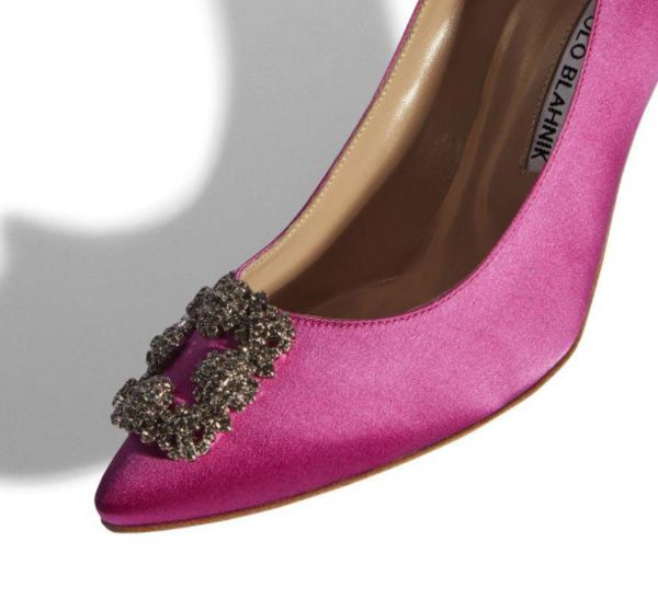 Top 12 đôi giày cao gót mũi nhọn hàng hiệu đáng mua hiện nay 8