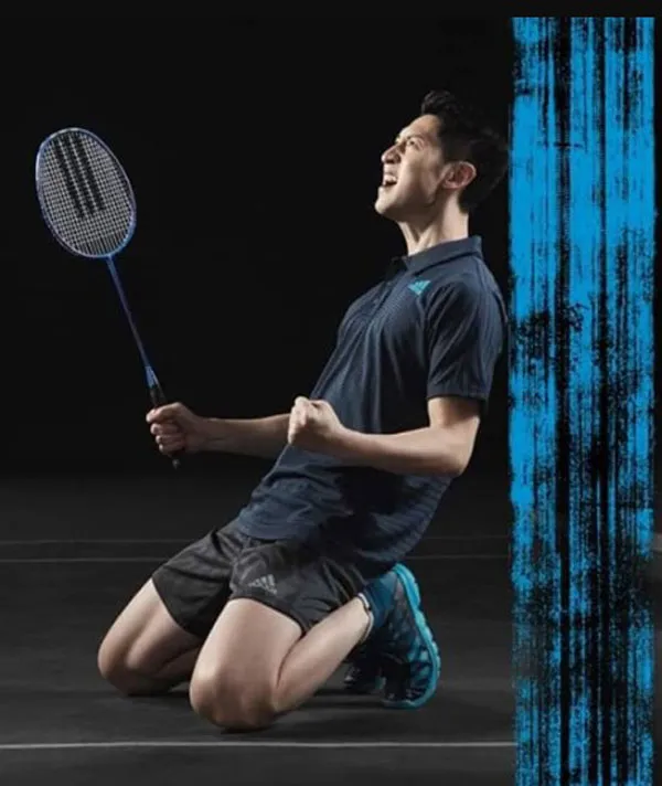 Top 13 mẫu giày đánh cầu lông Adidas êm chân đáng mua 2025