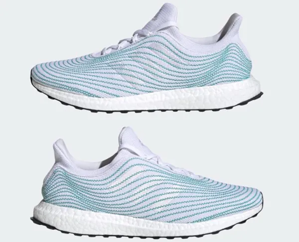 Top 13 mẫu giày đánh cầu lông Adidas êm chân đáng mua 2025